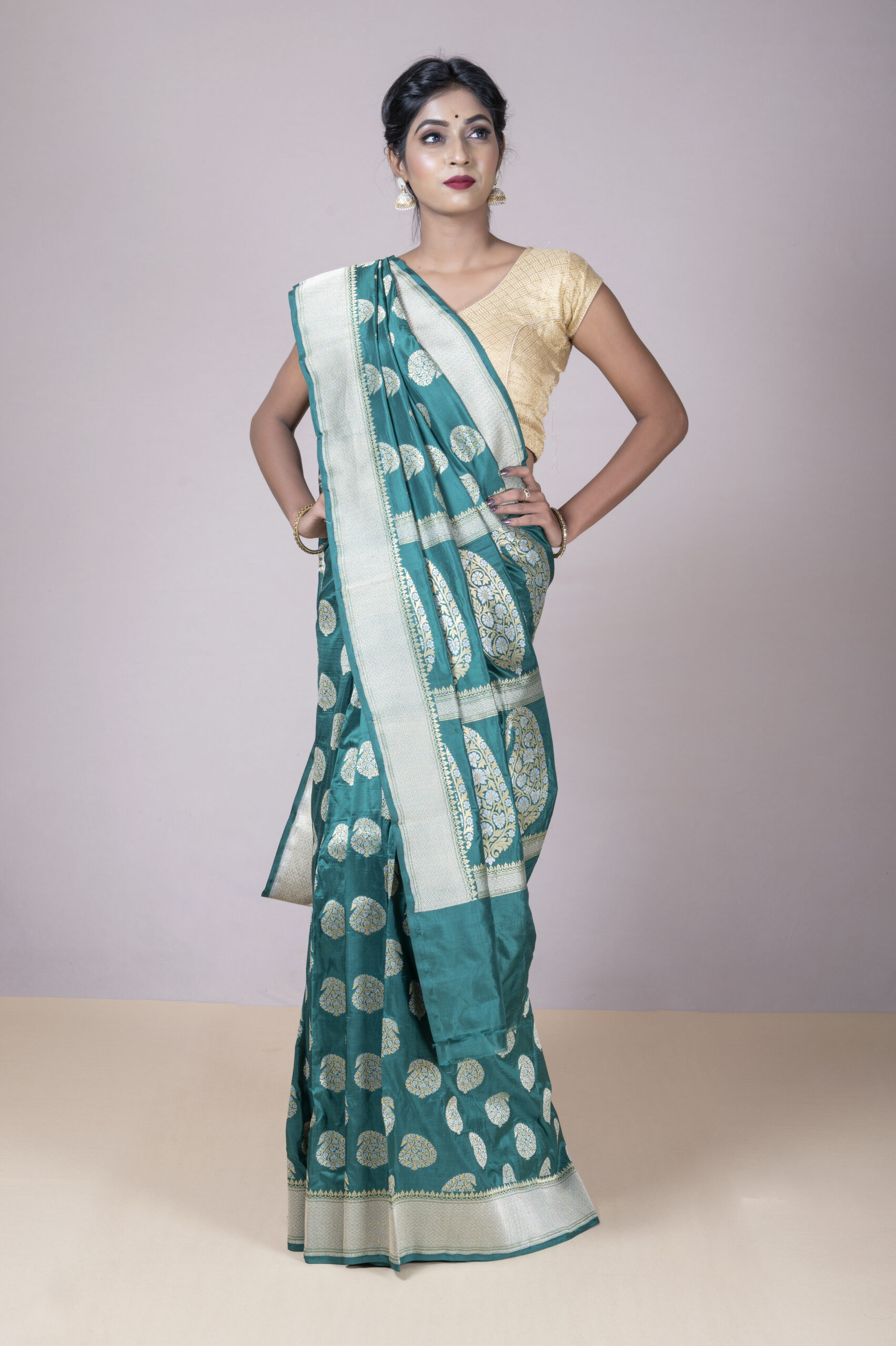 Embrace Elegance with Rani Marodee Lahriya Georgette Saree - Shop Now! –  Zaribari